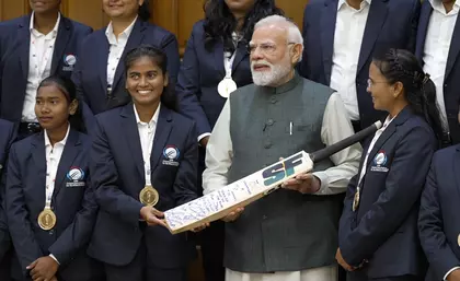 PM मोदी ने वर्ल्ड कप जीतने वाली ब्लाइंड महिला टीम की मेज़बानी की PM मोदी ने वर्ल्ड कप जीतने वाली ब्लाइंड महिला टीम की मेज़बानी की