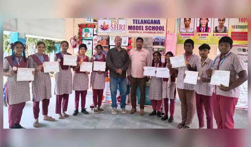 Weightlifting प्रतियोगिताओं में मॉडल स्कूल के छात्रों की प्रतिभा Weightlifting प्रतियोगिताओं में मॉडल स्कूल के छात्रों की प्रतिभा