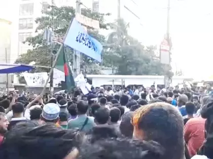 बांग्लादेश में आतंकी ग्रुप की वापसी ने बढ़ाई सुरक्षा चिंताएं बांग्लादेश में आतंकी ग्रुप की वापसी ने बढ़ाई सुरक्षा चिंताएं