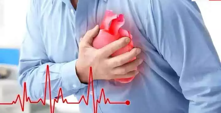 Heart Blockage: घर पर पहचानें हार्ट में प्लाक जमा होने के 5 आसान संकेत Heart Blockage: घर पर पहचानें हार्ट में प्लाक जमा होने के 5 आसान संकेत