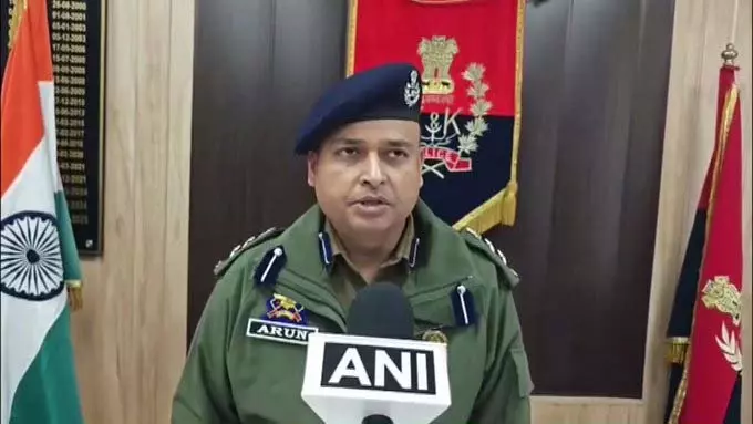 रामबन में संगठित अपराध पर कड़ी शिकंजा कसने की तैयारी रामबन में संगठित अपराध पर कड़ी शिकंजा कसने की तैयारी