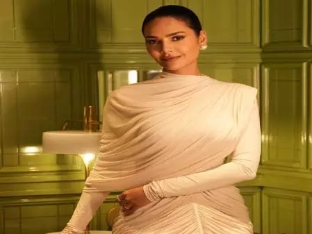 दो महीने के एक्टिंग कोर्स के बाद ही चमकी थी ईशा गुप्ता की किस्मत, ऐसे मिली थी पहली फिल्म दो महीने के एक्टिंग कोर्स के बाद ही चमकी थी ईशा गुप्ता की किस्मत, ऐसे मिली थी पहली फिल्म