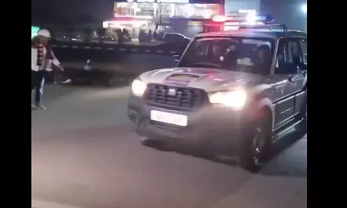 महेंद्र सिंह धोनी की हाई-प्रोफाइल पार्टी में दिखे विराट कोहली, सामने आया वीडियो