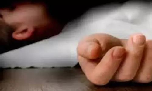 Bihar: ईंट भट्टे में बच्चे का शव मिलने से सनसनी Bihar: ईंट भट्टे में बच्चे का शव मिलने से सनसनी