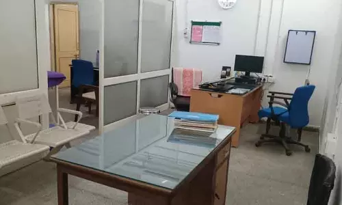 Karnal सरकारी डॉक्टरों ने OPD बंद रखी, SMO की सीधी भर्ती रोकने की मांग Karnal सरकारी डॉक्टरों ने OPD बंद रखी, SMO की सीधी भर्ती रोकने की मांग