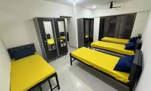 Amritsar: अवैध PG पर कार्रवाई अटकी, मकान मालिक नहीं दे रहे विवरण Amritsar: अवैध PG पर कार्रवाई अटकी, मकान मालिक नहीं दे रहे विवरण