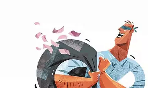 Bengaluru : बिल्डर के घर से 1.17 करोड़ की चोरी Bengaluru : बिल्डर के घर से 1.17 करोड़ की चोरी