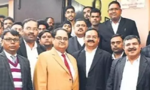 Bareilly: जिला जज के भरोसे आंदोलनकारियों ने स्थगित किया प्रदर्शन Bareilly: जिला जज के भरोसे आंदोलनकारियों ने स्थगित किया प्रदर्शन