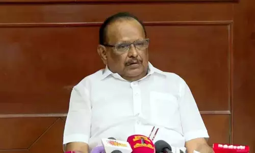 सेनगोट्टैयान BJP का स्लीपर सेल है, उसे एक असाइनमेंट पर भेजा गया है, TN मंत्री रेगुपथी का दावा सेनगोट्टैयान BJP का स्लीपर सेल है, उसे एक असाइनमेंट पर भेजा गया है, TN मंत्री रेगुपथी का दावा