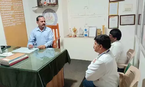 वोटर लिस्ट में बदलाव पर मीटिंग: DC पर समस्याओं की बौछार