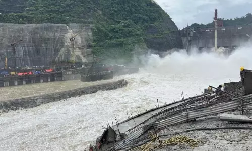 NHPC को एटालिन हाइड्रो प्रोजेक्ट मिलने पर युवाओं ने स्थानीय नियुक्तियों की गुहार लगाई NHPC को एटालिन हाइड्रो प्रोजेक्ट मिलने पर युवाओं ने स्थानीय नियुक्तियों की गुहार लगाई