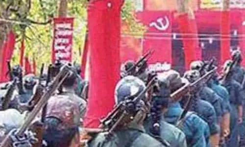 नक्सली देवजी को कोर्ट में पेश करने की मांग का पर्चा वायरल