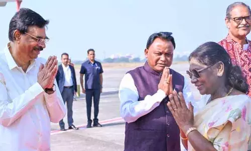 President Draupadi Murmu ओडिशा के ऐतिहासिक दौरे के बाद लखनऊ के लिए रवाना हुईं