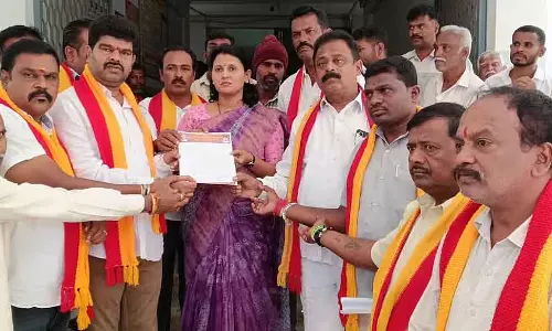 Malur : नकली पत्रकारों के खतरे को रोकने की अपील
