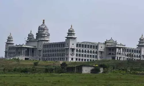 Belgaum : विधानसभा अध्यक्ष की कुर्सी तैयार करने में ₹42.93 लाख खर्च हुए