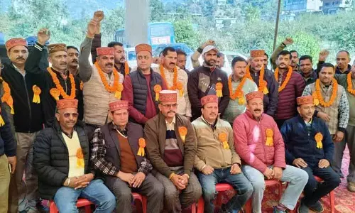 मंडी में ड्राइवर यूनियन ने HRTC के निर्देशों पर कार्रवाई की चेतावनी दी मंडी में ड्राइवर यूनियन ने HRTC के निर्देशों पर कार्रवाई की चेतावनी दी