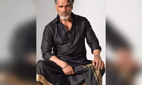 Suniel Shetty ने अपनी जड़ों का जश्न मनाया, अपनी पहचान को बताया असली फैशन Suniel Shetty ने अपनी जड़ों का जश्न मनाया, अपनी पहचान को बताया असली फैशन