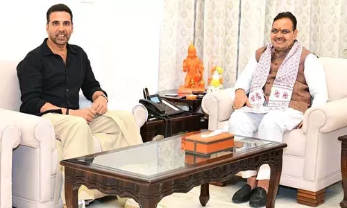 अक्षय कुमार ने CM भजन लाल शर्मा से मुलाकात के बाद राजस्थान की मेहमाननवाज़ी की तारीफ़ की अक्षय कुमार ने CM भजन लाल शर्मा से मुलाकात के बाद राजस्थान की मेहमाननवाज़ी की तारीफ़ की