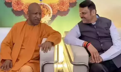 UP के बाद महाराष्ट्र ने भी आधार आधारित जन्म प्रमाण पत्र रद्द करने का आदेश दिया
