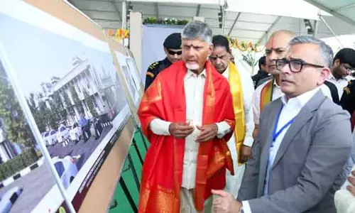 CM Chandrababu : भविष्य में विस्तार के लिए बिल्डिंग बनाने की योजना CM Chandrababu : भविष्य में विस्तार के लिए बिल्डिंग बनाने की योजना