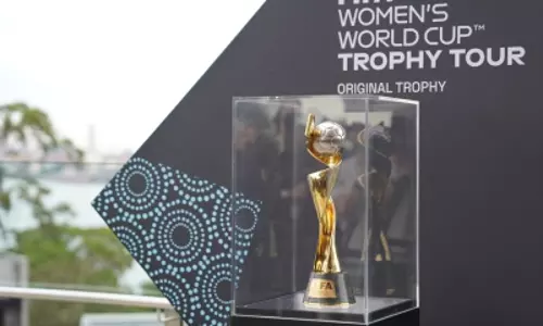 UK ने FIFA महिला वर्ल्ड कप 2035 की मेज़बानी के लिए जॉइंट बिड पेश की UK ने FIFA महिला वर्ल्ड कप 2035 की मेज़बानी के लिए जॉइंट बिड पेश की