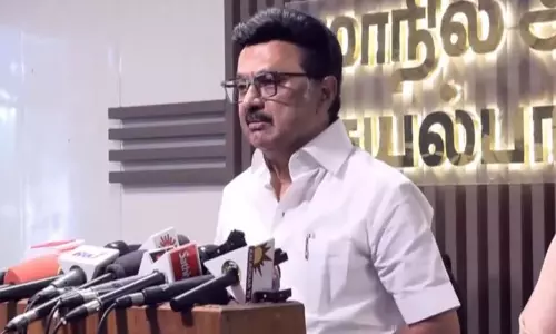 चक्रवात दित्वा का सामना करने के लिए पूरी तरह तैयार, कलेक्टरों को अलर्ट रहने के निर्देश: CM स्टालिन
