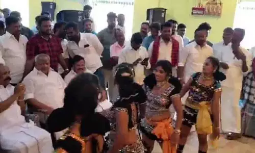 उदयनिधि के जन्मदिन पर महिला डांसरों के सामने परफॉर्मेंस, मंत्री पर आलोचना