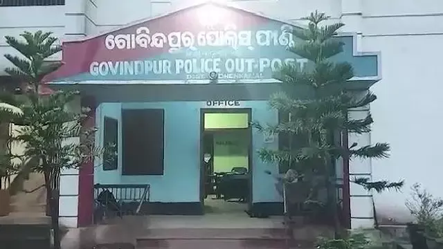 Dhenkanal में ट्रक ने स्कूटी को टक्कर मारी, तीन लोगों की मौत Dhenkanal में ट्रक ने स्कूटी को टक्कर मारी, तीन लोगों की मौत