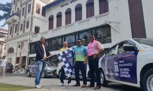 मुंबई बनी शतरंज नगरी- GCL ने 1000+ थीम टैक्सी-ऑटो लॉन्च किए मुंबई बनी शतरंज नगरी- GCL ने 1000+ थीम टैक्सी-ऑटो लॉन्च किए