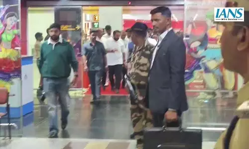 गुजरात: बीजेपी राष्ट्रीय अध्यक्ष जे.पी. नड्डा का वडोदरा आगमन