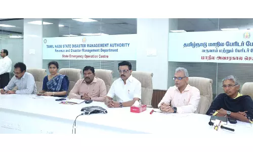 तमिलनाडु के CM MK स्टालिन ने चक्रवात दितवाह के लिए SDRF, NDRF टीमें जुटाईं