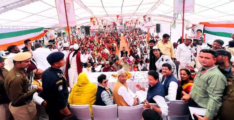 Mahendragarh कांग्रेस ने ‘वोट चोरी’ के खिलाफ विरोध प्रदर्शन किया Mahendragarh कांग्रेस ने ‘वोट चोरी’ के खिलाफ विरोध प्रदर्शन किया