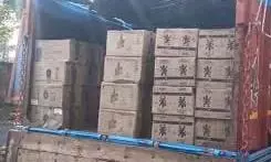 MP News: अवैध शराब तस्करी के खिलाफ कार्रवाई, शराब से भरा ट्रक जब्त MP News: अवैध शराब तस्करी के खिलाफ कार्रवाई, शराब से भरा ट्रक जब्त