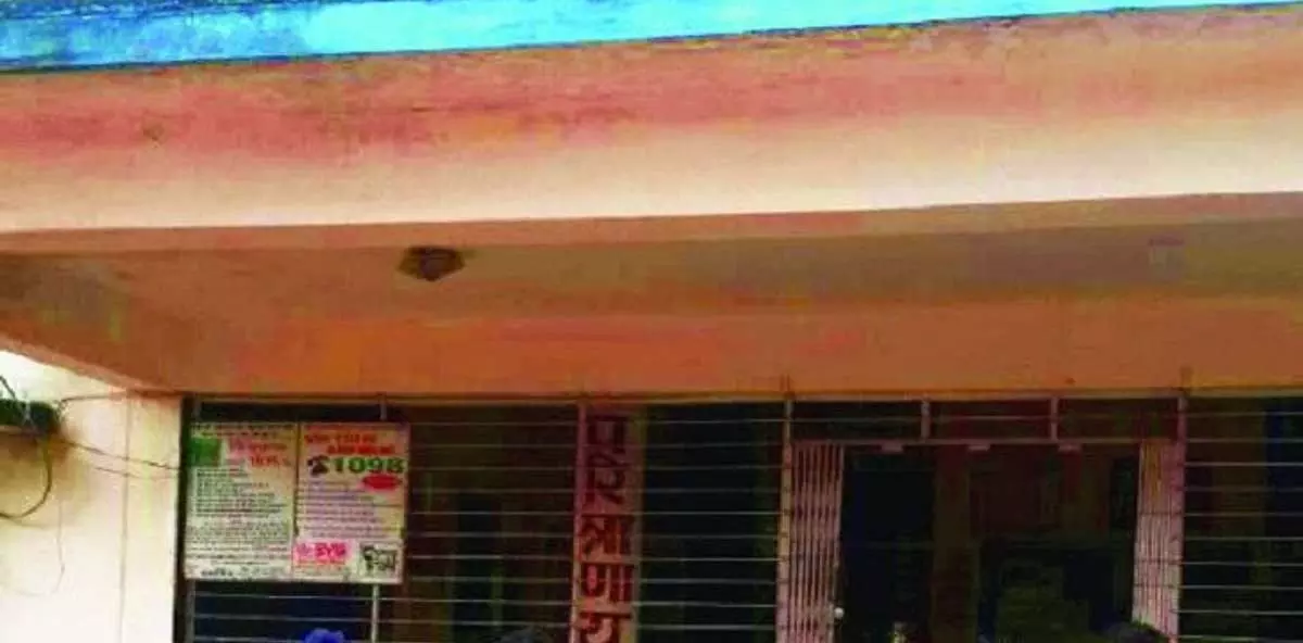 बच्चे के साथ क्रूरता करने वाली आंगनबाड़ी कार्यकर्ता गिरफ्तार बच्चे के साथ क्रूरता करने वाली आंगनबाड़ी कार्यकर्ता गिरफ्तार