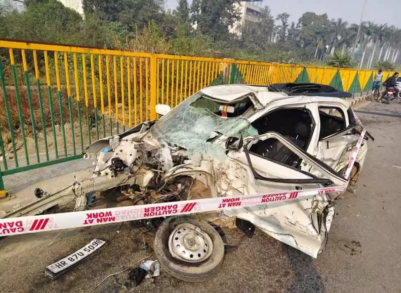 Faridabad में हुए हादसे में एक की मौत, तीन घायल Faridabad में हुए हादसे में एक की मौत, तीन घायल