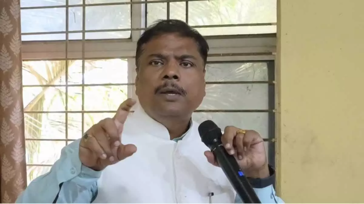 हम नक्सलवाद से मुक्त होने की दिशा में आगे बढ़ रहे हैं : मंत्री केदार कश्यप हम नक्सलवाद से मुक्त होने की दिशा में आगे बढ़ रहे हैं : मंत्री केदार कश्यप