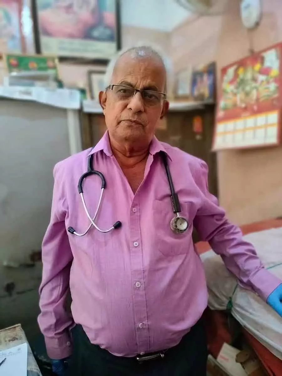 Ramanagara : गरीबों के दोस्त के नाम से मशहूर डॉ. के.पी. हेगड़े का निधन हो गया Ramanagara : गरीबों के दोस्त के नाम से मशहूर डॉ. के.पी. हेगड़े का निधन हो गया