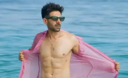 ‘तू मेरी मैं तेरा’ टाइटल ट्रैक: Kartik Aaryan ने शूटिंग को बताया फुल धमाका ‘तू मेरी मैं तेरा’ टाइटल ट्रैक: Kartik Aaryan ने शूटिंग को बताया फुल धमाका