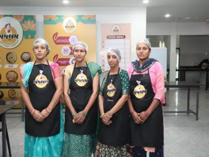 मंगलम कैंटीन ने Gujarat में 1,700 से ज़्यादा महिलाओं को सशक्त बनाया मंगलम कैंटीन ने Gujarat में 1,700 से ज़्यादा महिलाओं को सशक्त बनाया