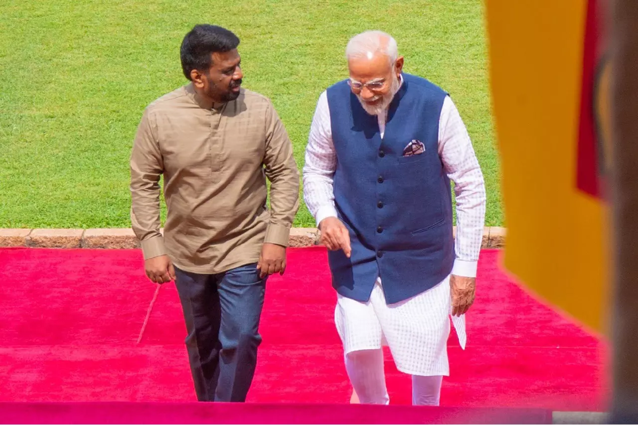 PM मोदी बोले, ज़रूरत के समय में भारत श्रीलंका के साथ मजबूती से PM मोदी बोले, ज़रूरत के समय में भारत श्रीलंका के साथ मजबूती से