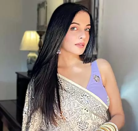 मुश्किल दौर से गुजर रहीं एक्ट्रेस सेलिना जेटली, मीडिया से की खास अपील मुश्किल दौर से गुजर रहीं एक्ट्रेस सेलिना जेटली, मीडिया से की खास अपील