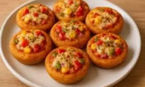 Suji Pizza Bites :इस तरह मिनटों में बनाएं हेल्दी और टेस्टी सूजी पिज्जा बाइट्स Suji Pizza Bites :इस तरह मिनटों में बनाएं हेल्दी और टेस्टी सूजी पिज्जा बाइट्स