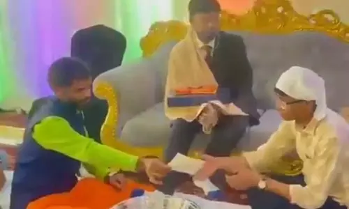 दिया बड़ा संदेश, जीता सबका दिल, इस शादी को हो रही चर्चा दिया बड़ा संदेश, जीता सबका दिल, इस शादी को हो रही चर्चा