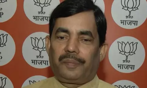 कांग्रेस ने कर्नाटक में मुख्यमंत्री पद को मजाक बनाया: शाहनवाज हुसैन