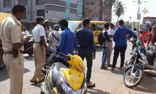 ट्रैफिक नियम तोड़ने पर 50% की छूट – ₹7 करोड़ का जुर्माना वसूला गया
