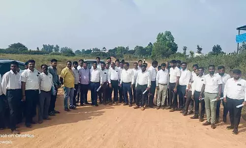 Karnataka : किसानों ने जिला न्यायालय को आवंटित भूमि के सर्वेक्षण में बाधा डाली