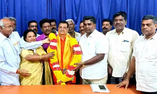 मुनियप्पा पर विचार करें: शदक्ष मुनि स्वामीजी ने आग्रह किया