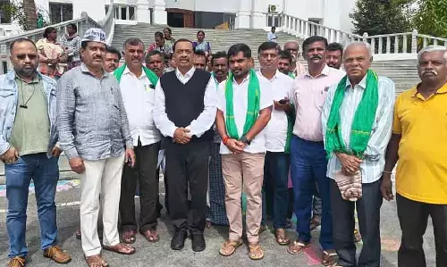 अधिकारियों का गुंडागर्दी वाला व्यवहार सामान्य नहीं: किसानों, आप ने वन विभाग के खिलाफ प्रदर्शन किया