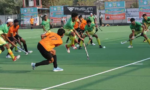 राउंड ग्लास अकादमी, SAI मणिपुर, SAI दिल्ली, STC कुरुक्षेत्र की टीमें सेमीफाइनल में पहुंचीं राउंड ग्लास अकादमी, SAI मणिपुर, SAI दिल्ली, STC कुरुक्षेत्र की टीमें सेमीफाइनल में पहुंचीं