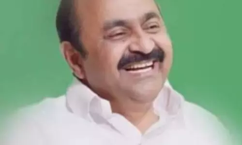 केरल के LOP सतीशन ने सीपीआई(एम) पर अपराधियों को बचाने का आरोप लगाया केरल के LOP सतीशन ने सीपीआई(एम) पर अपराधियों को बचाने का आरोप लगाया